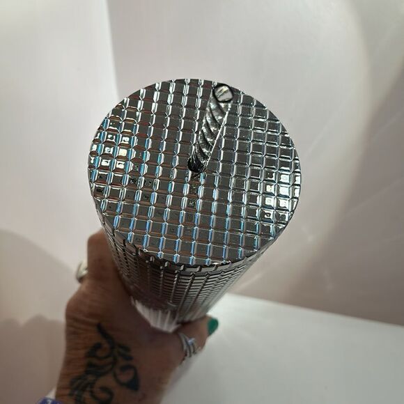 Starbucks 2023  Venti Tumbler - MIRRORBALL SILVER 24 oz - Picture 4 of 5